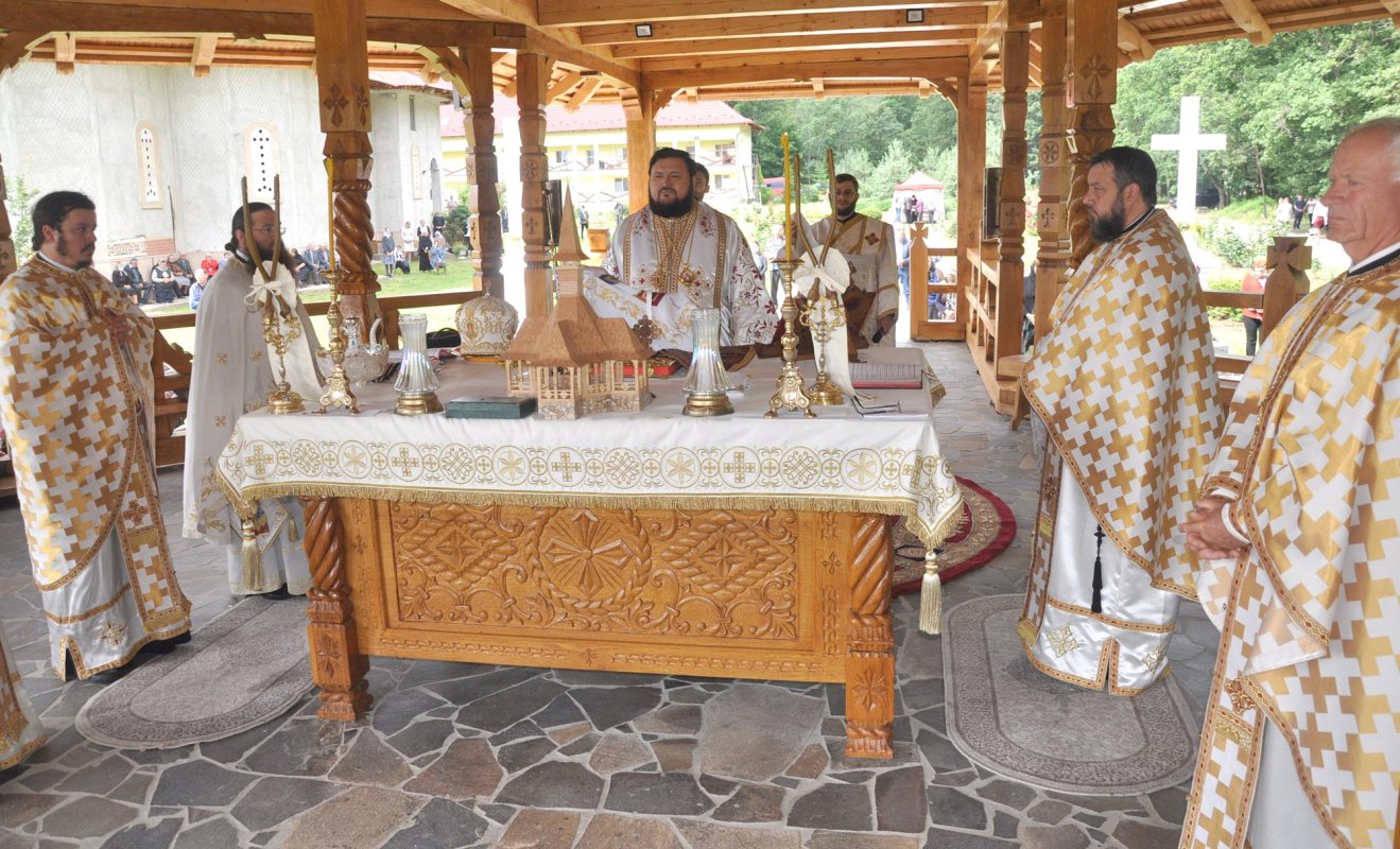 Hramul de vară al Mănăstirii Bobota, Sălaj 147584