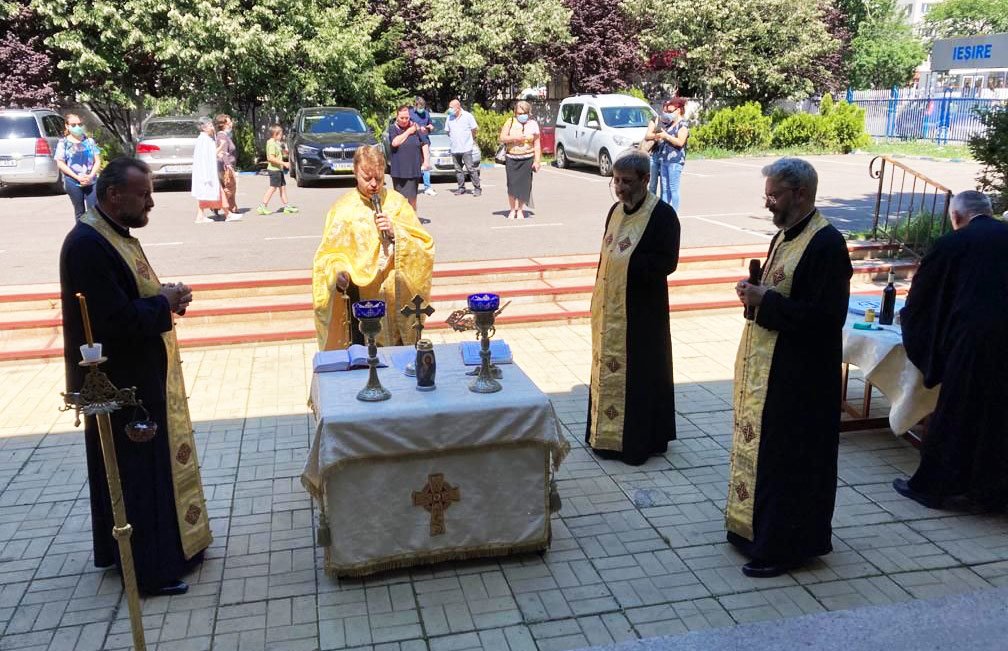 Parastas pentru medicii și asistenții trecuţi la Domnul din cauza COVID-19 147612