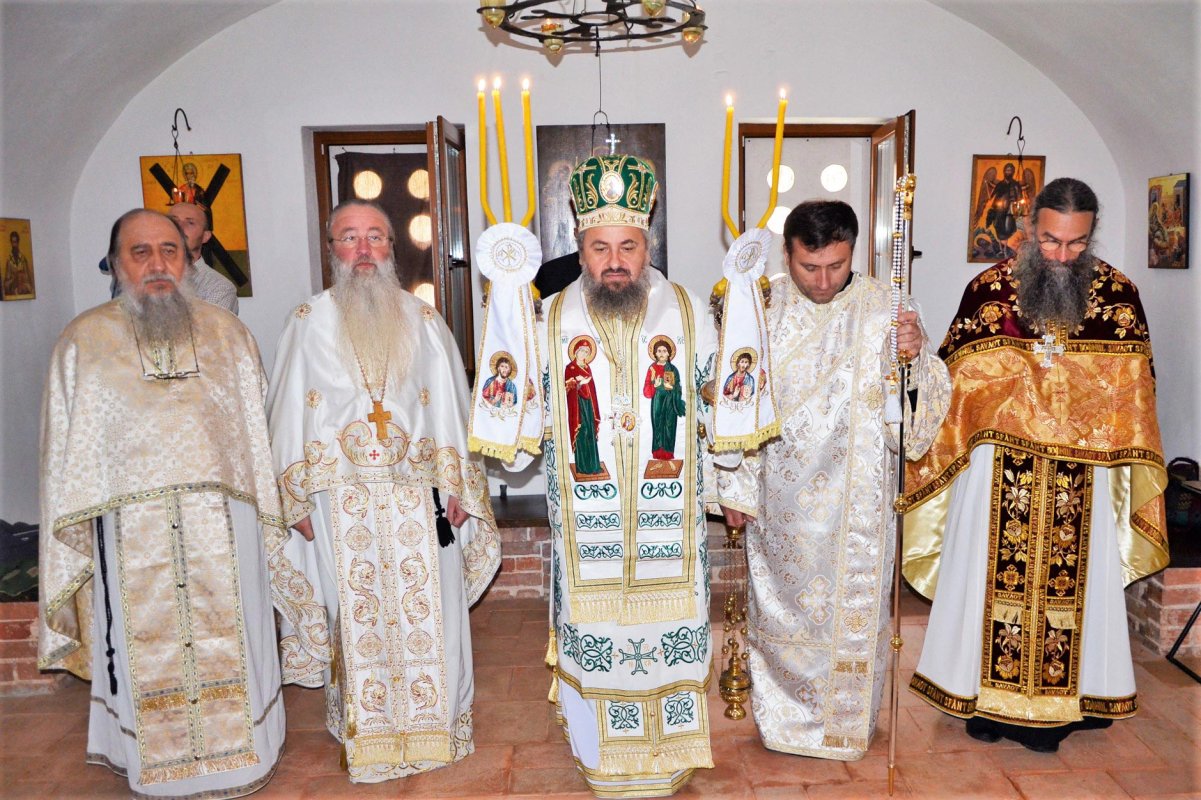 Schitul hunedorean Ardeu și-a sărbătorit ocrotitorul 147585