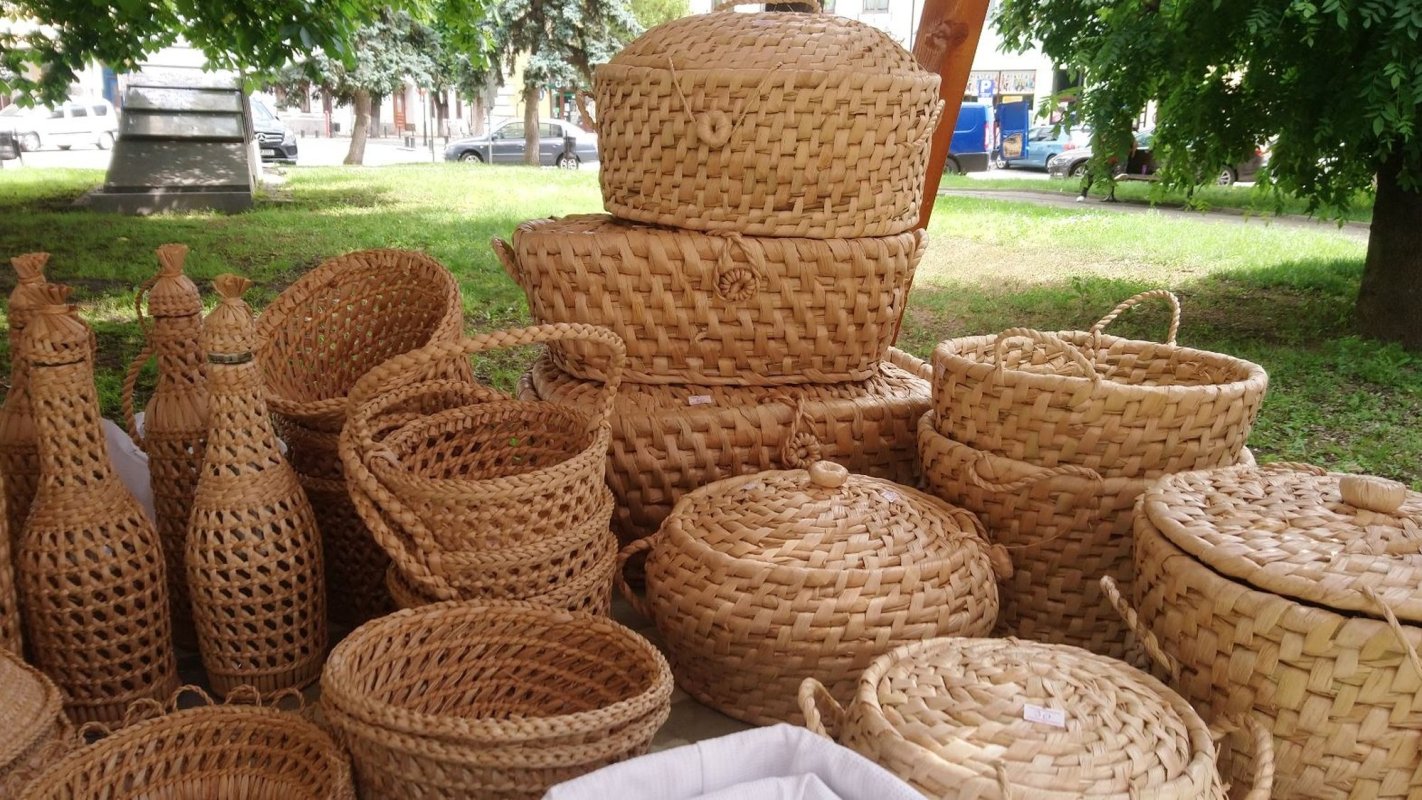 Tonciu, satul împletitorilor de papură 147685