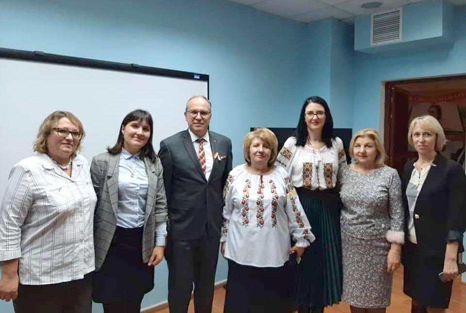 Ambasador al culturii și limbii române la Comrat 147780