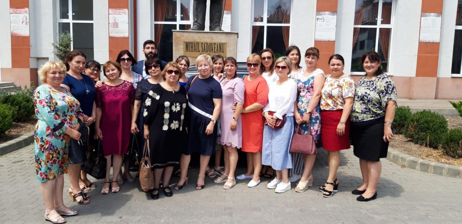 Ambasador al culturii și limbii române la Comrat 147803