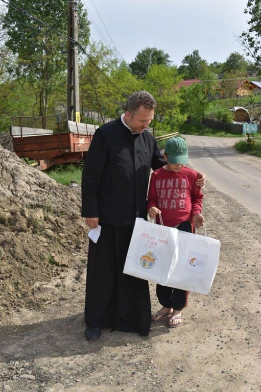 Colegiul „Sfântul Nicolae”, o școală a voluntariatului creştin 147818