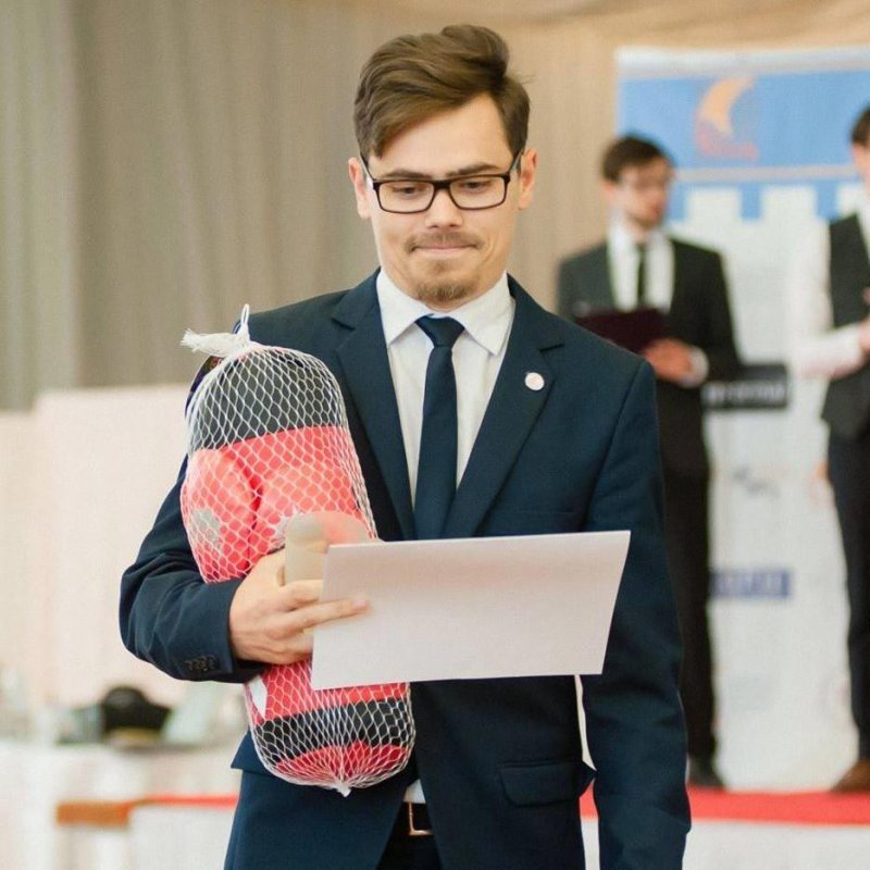 Colegiul „Sfântul Nicolae”, o școală a voluntariatului creştin 147822