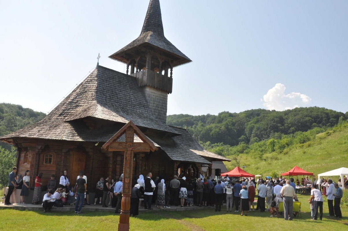 Hram la schitul sălăjean Stârciu 148008