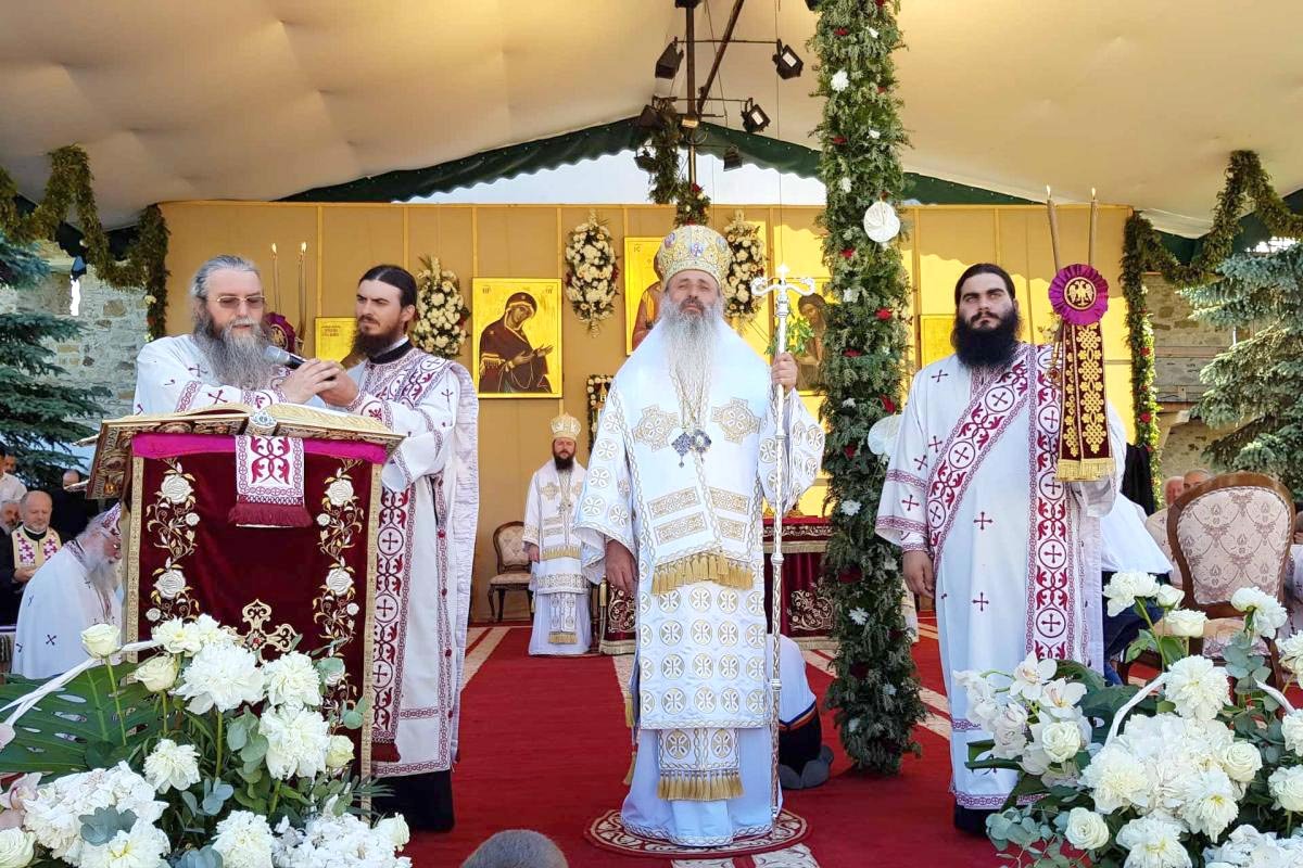 Sfântul Voievod Ştefan cel Mare, sărbătorit la Putna 148070