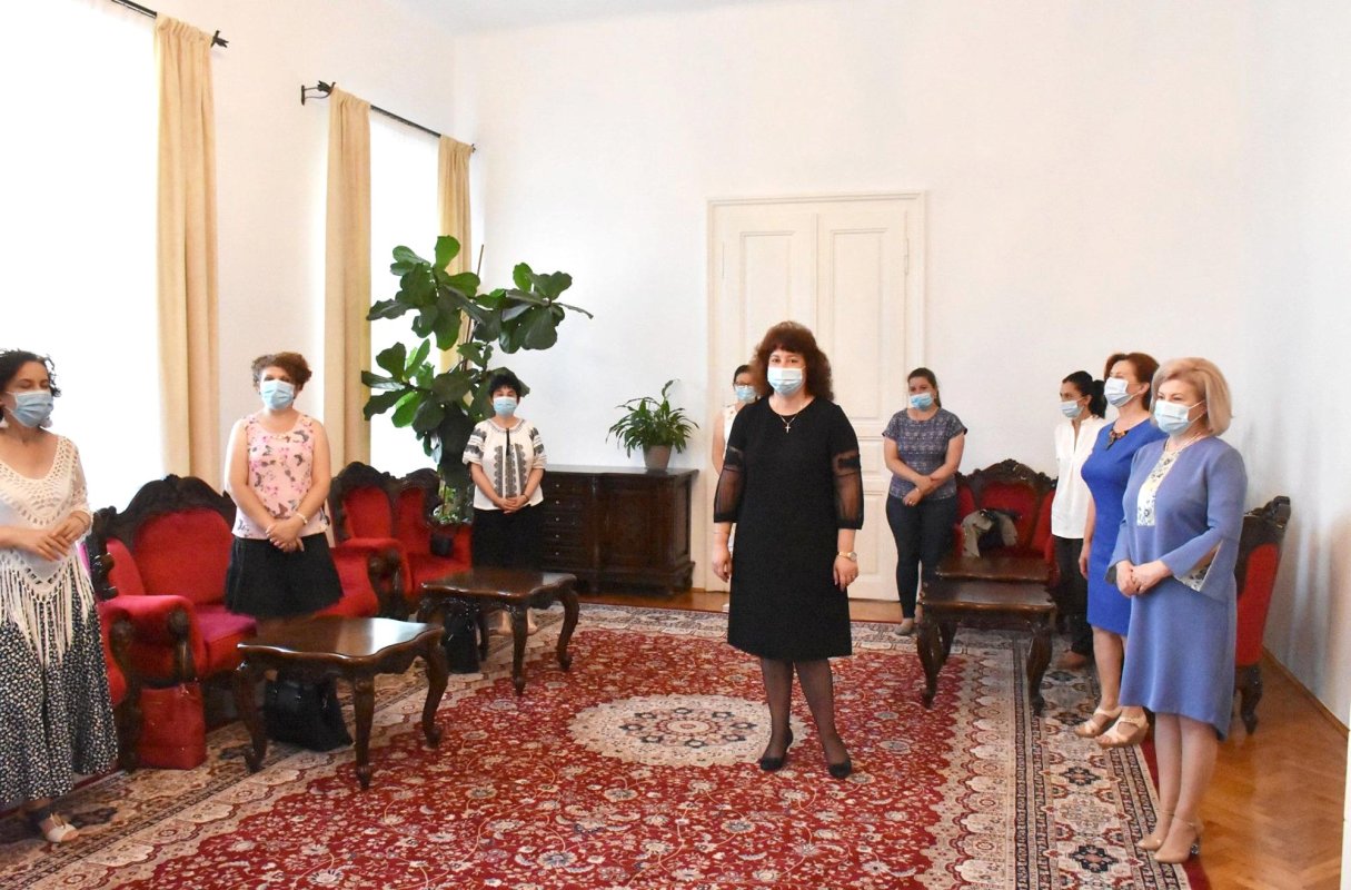 Tablete pentru 54 de elevi clujeni și bistrițeni 148055