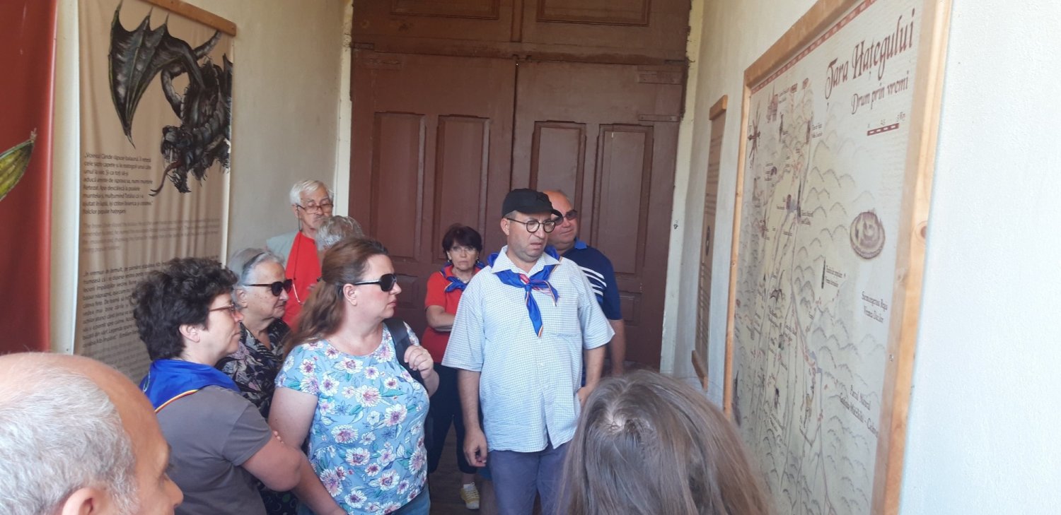 „Apetitul românilor pentru turism pornește de la educație” 148037