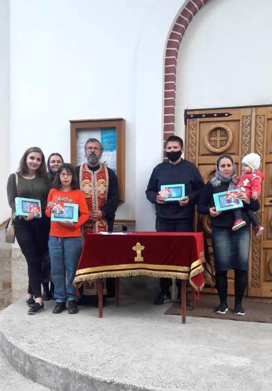 Tablete pentru elevi de la Mitropolia Ortodoxă Română a Germaniei, Europei Centrale și de Nord 148360