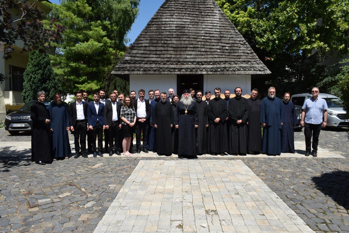 Examen de licență on-line pentru studenții teologi din Timișoara 148453