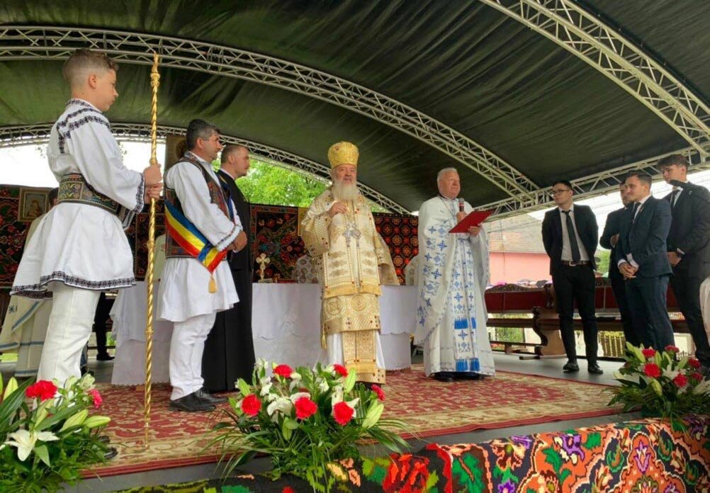Binecuvântare arhierească în Parohia Poiana Ilvei, Năsăud 149050