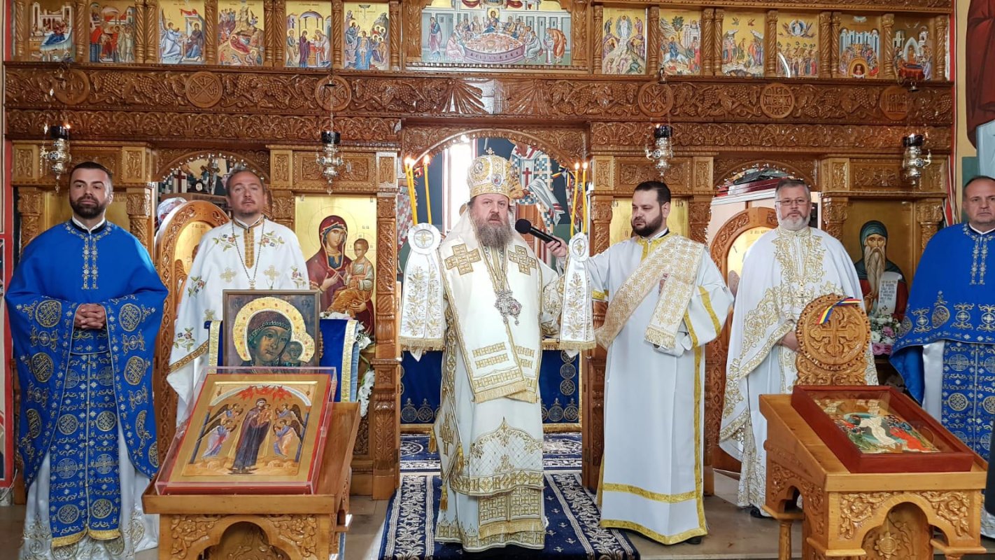 Icoana Maicii Domnului de la Mănăstirea Țigănești cinstită la o biserică din Capitală 149054