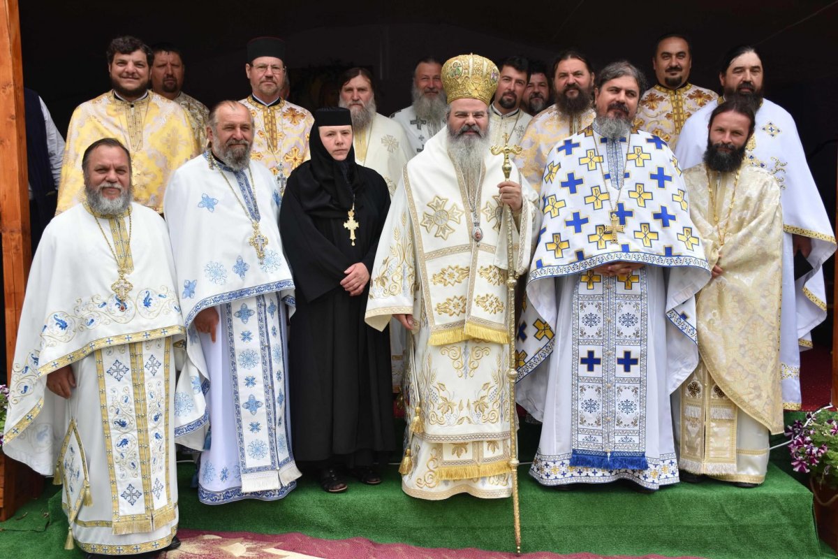 „Domnul vine și Se descoperă într-o inimă plină de liniște, așa cum i S-a arătat Profetului Ilie” 149224