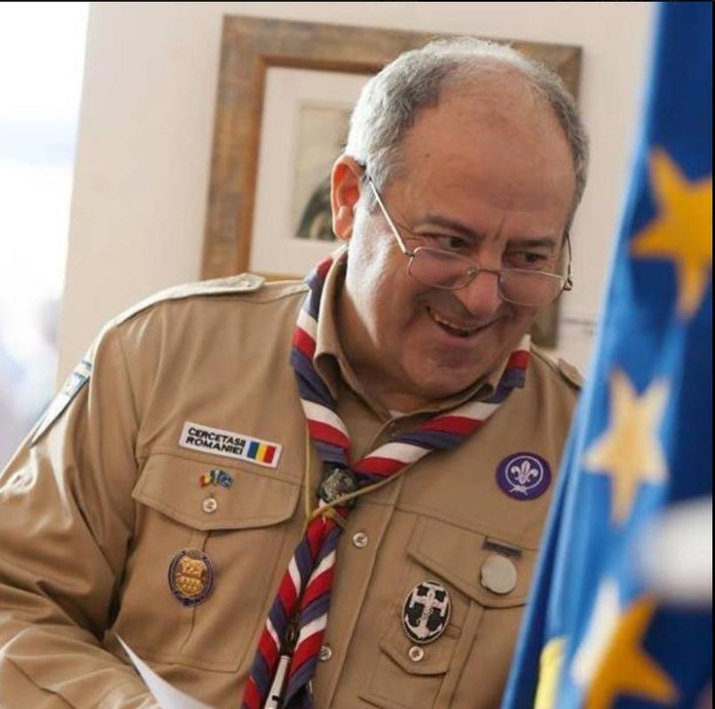 Tineri pelerini pe drumul mănăstirilor vâlcene 149380