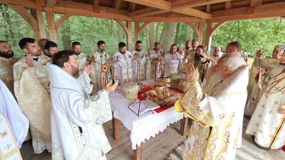 Hramul Mănăstirii „Sfânta Maria Magdalena“ din Oarța de Sus, Maramureș 149435