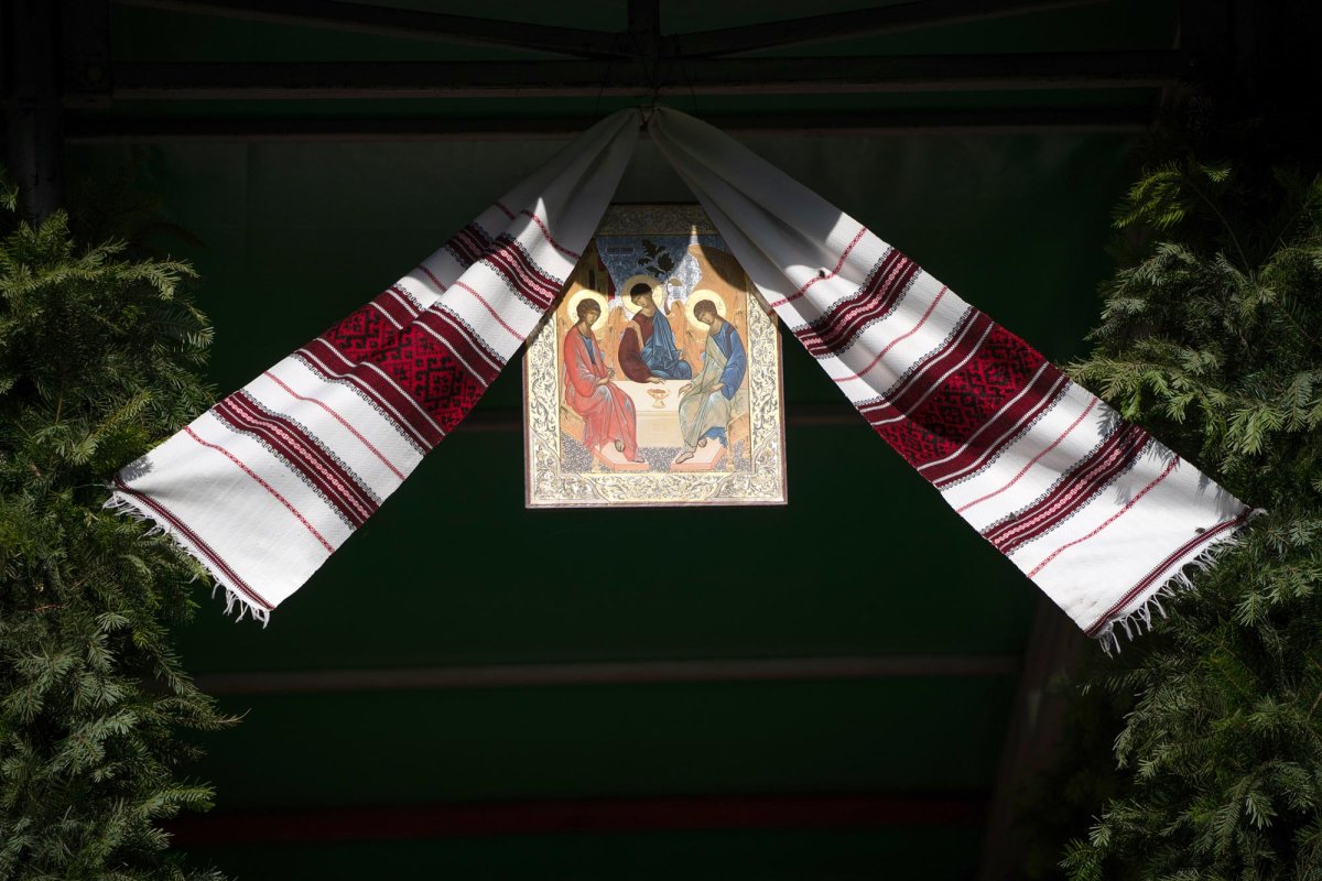 Clericii și credincioșii din Bucovina și-au primit noul Arhiepiscop 149464