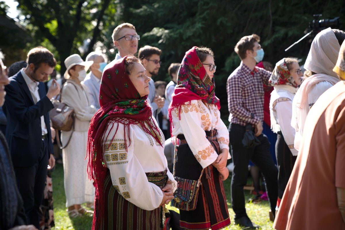 Clericii și credincioșii din Bucovina și-au primit noul Arhiepiscop 149479