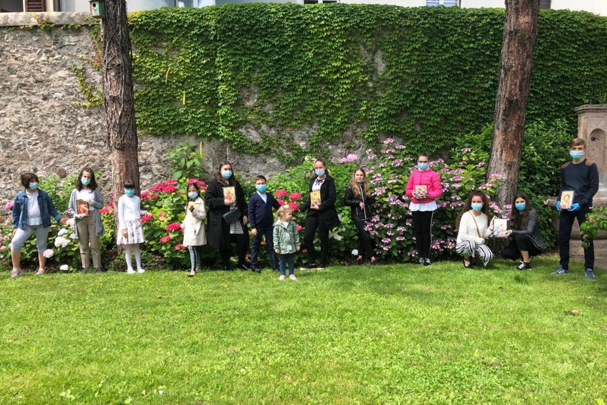 Slujire și misiune  în pandemie pentru românii din Italia 149137