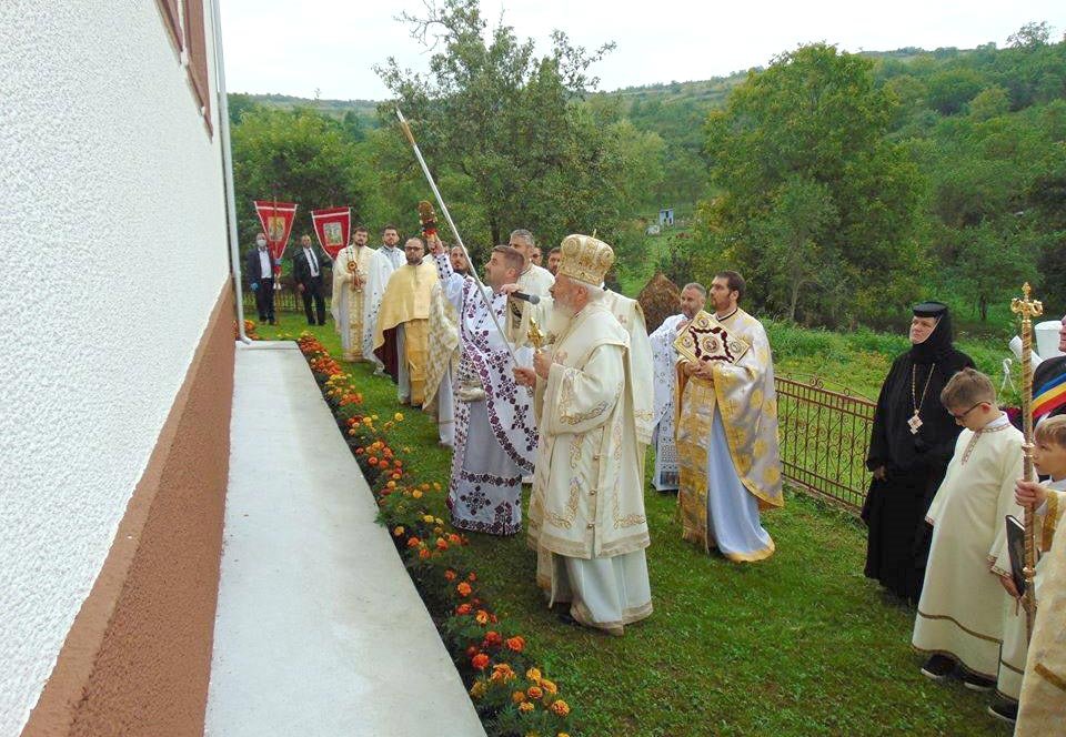 Biserica Parohiei Sâmboieni, Protopopiatul Gherla, a fost resfințită 149673