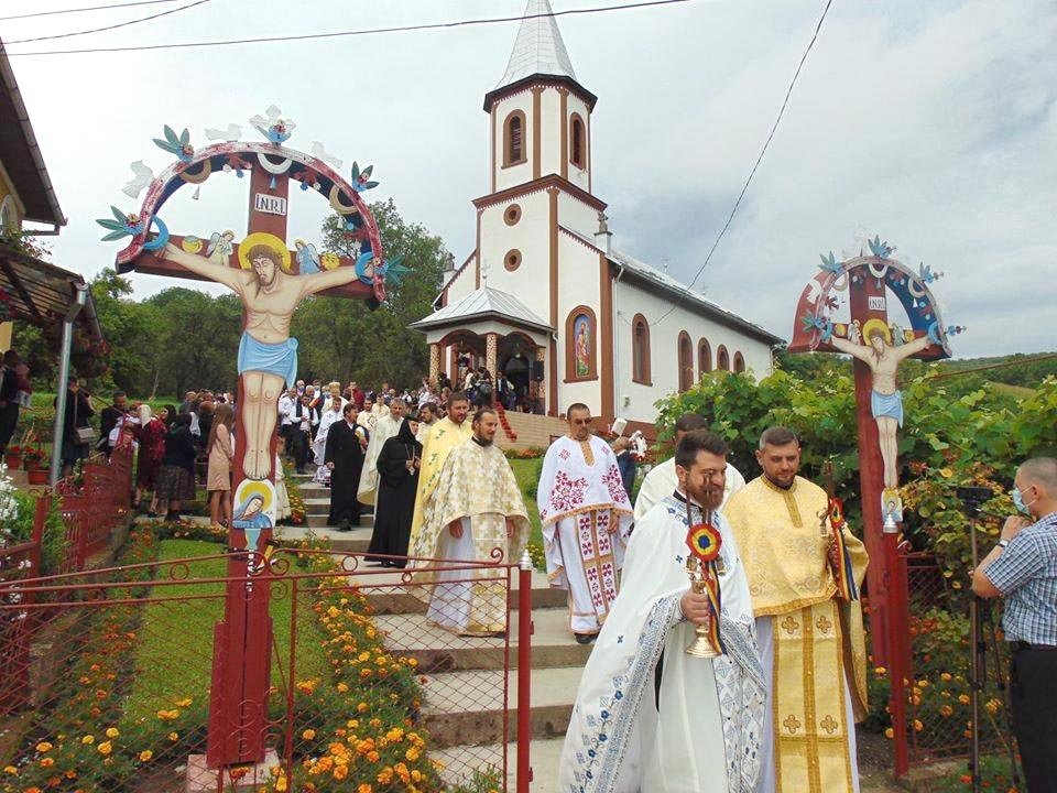 Biserica Parohiei Sâmboieni, Protopopiatul Gherla, a fost resfințită 149674