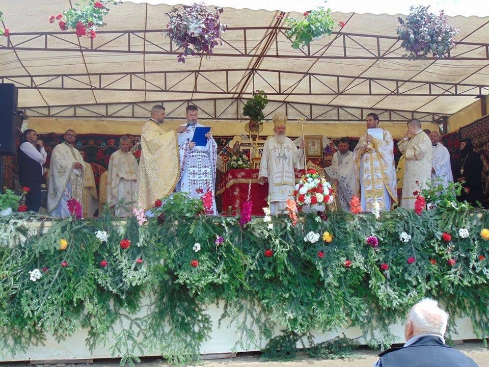 Biserica Parohiei Sâmboieni, Protopopiatul Gherla, a fost resfințită 149675