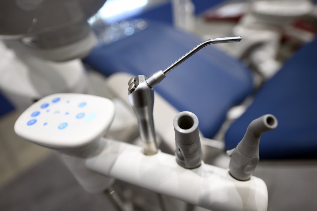 Clinică socială de stomatologie 149782