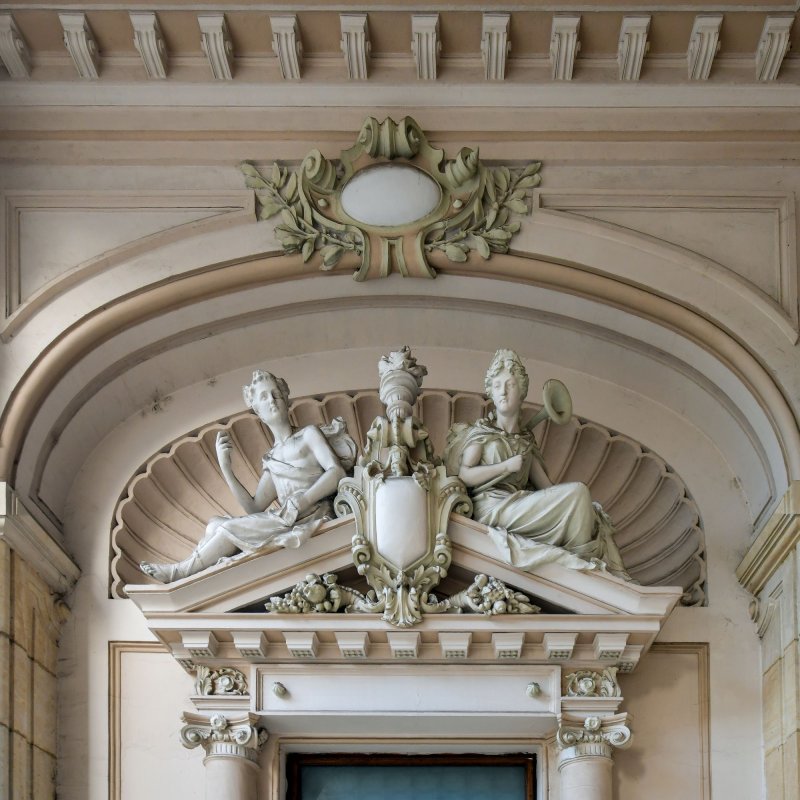 Istoria unei clădiri „de un lux nebun” la vremea sa 149816