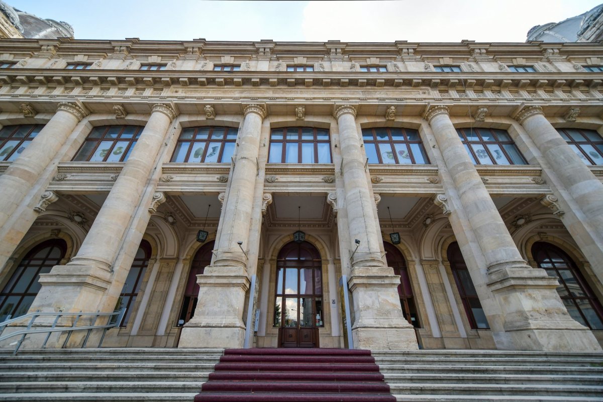 Istoria unei clădiri „de un lux nebun” la vremea sa 149818