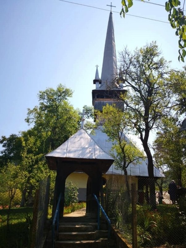 Sfântul Mare Mucenic Pantelimon, ocrotitorul Mănăstirii Dâncu, județul Cluj 149795