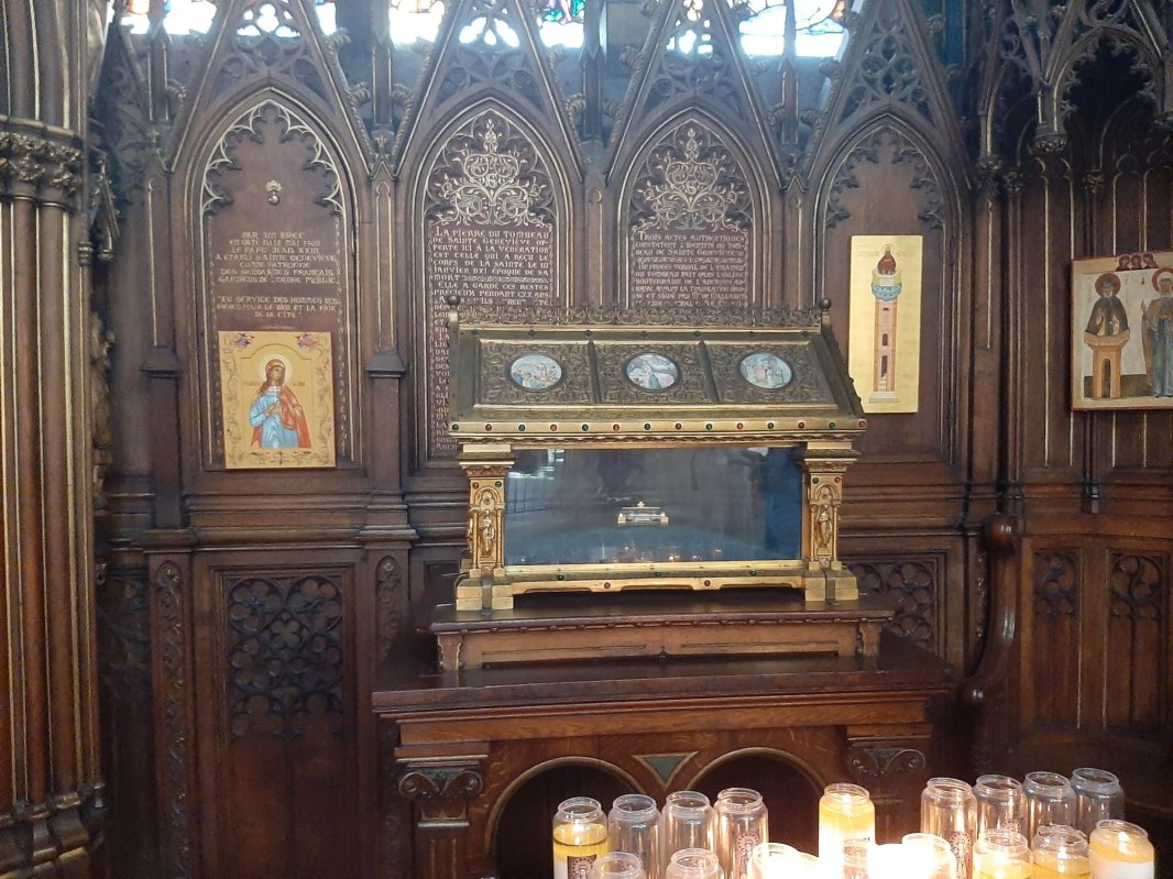 „Un astfel de loc în mijlocul Parisului, o adevărată binecuvântare” 149873