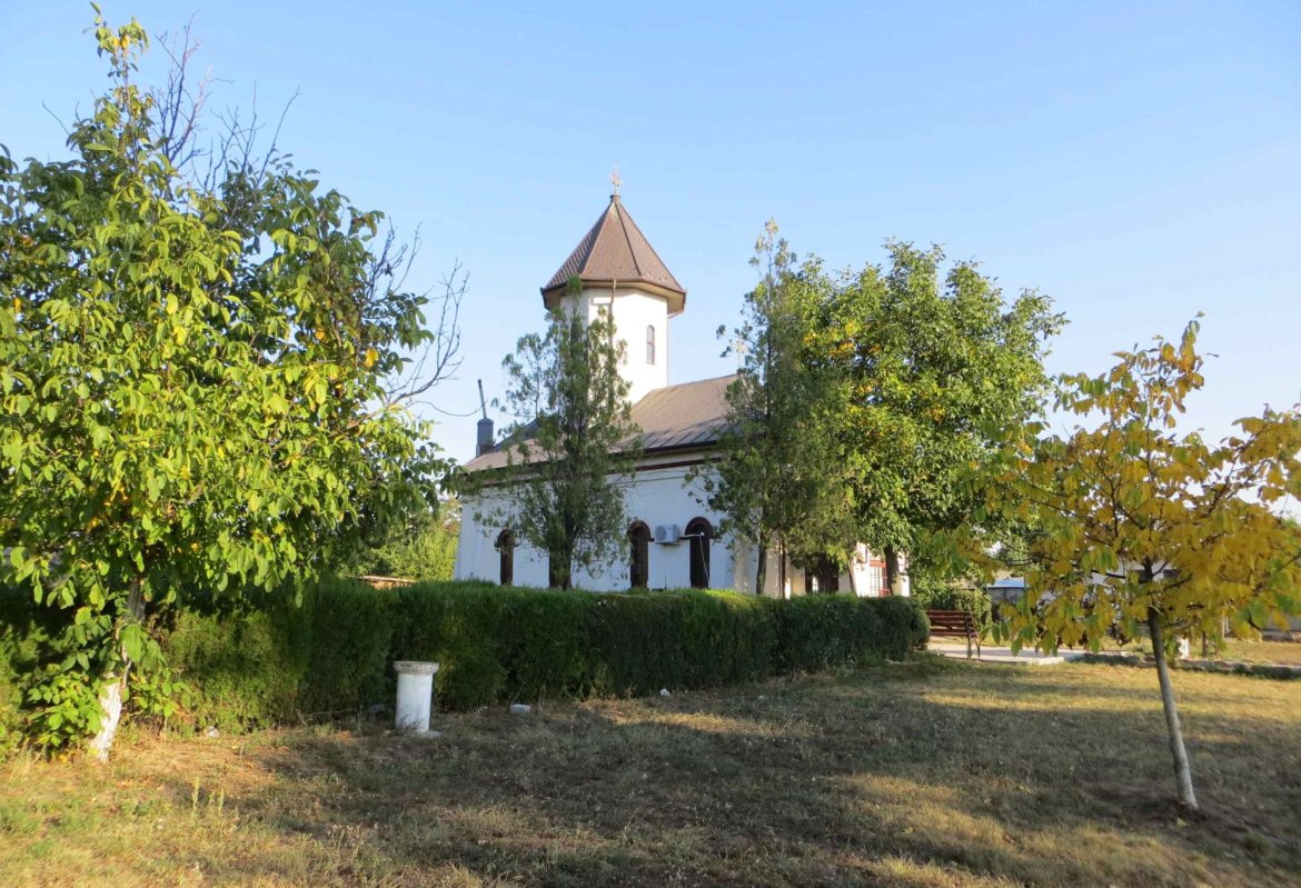 Parfumul comuniunii dintr-o așezare de-a lungul Neajlovului 150010