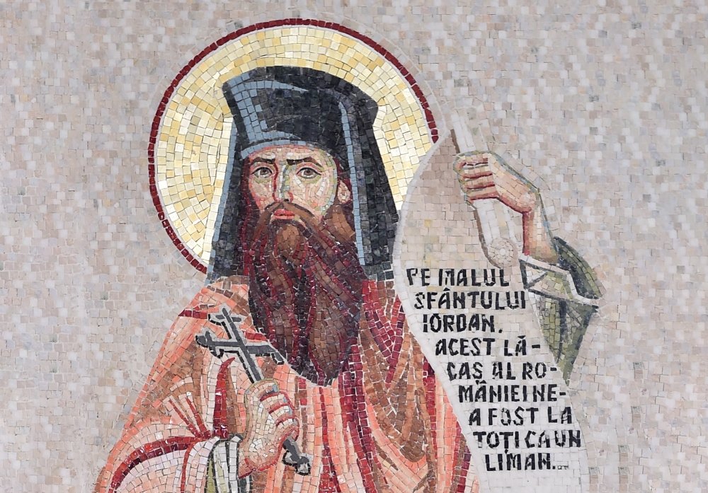 Înainte-prăznuirea Schimbării la Faţă a Domnului; †) Sf. Cuv. Ioan Iacob  de la Neamţ; Sf. Mc. Evsignie; Sf. Nona, mama Sf. Ier. Grigorie Teologul;  Sf. Ier. Fabian, Episcopul Romei 150215