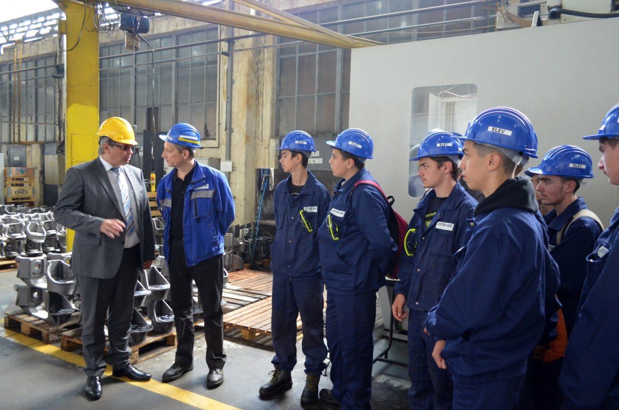 Sistem de formare centrat pe nevoile angajatorilor 150210