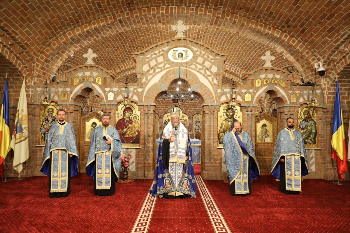 Paraclisul Maicii Domnului la Catedrala din Baia Mare 150278