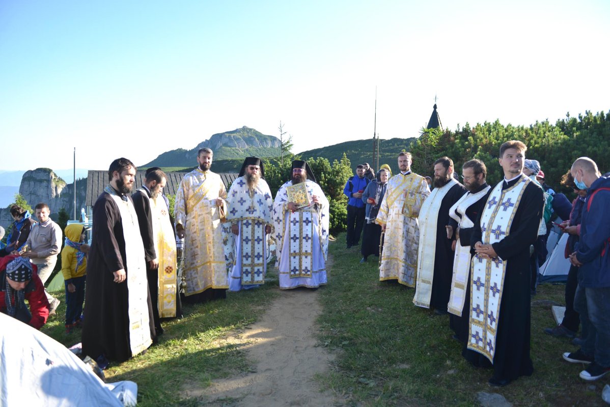Praznicul Schimbării la Față a Domnului pe muntele Ceahlău 150499