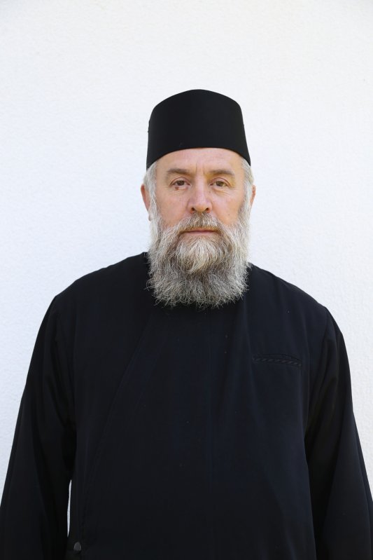 Schitul Păltiniș: lumina credinței și a cunoașterii 150061