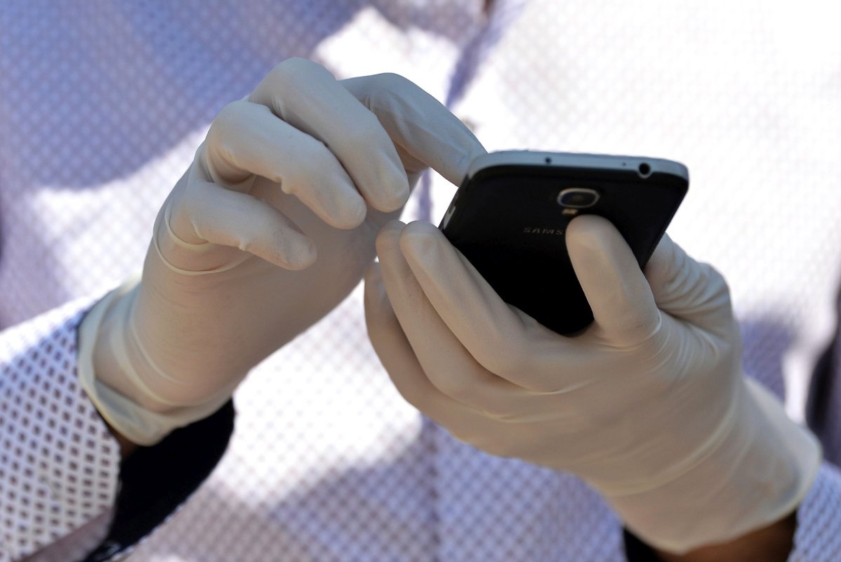 Informaţii telefonice despre coronavirus la DSP Bucureşti 150523