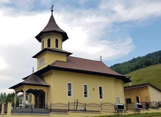 Biserica din Șendroaia, Bistriţa-Năsăud, a fost târnosită 150552