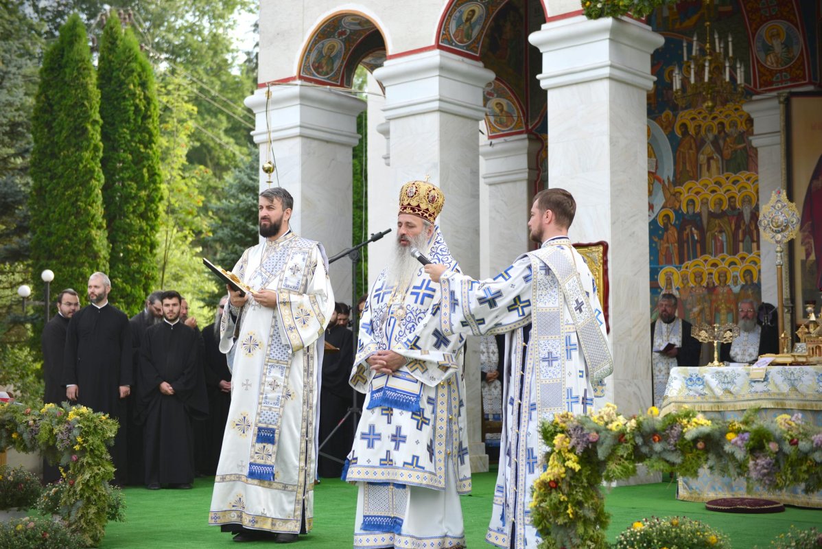 Cinstirea Sfintei Teodora la Mănăstirea Sihăstria 150588