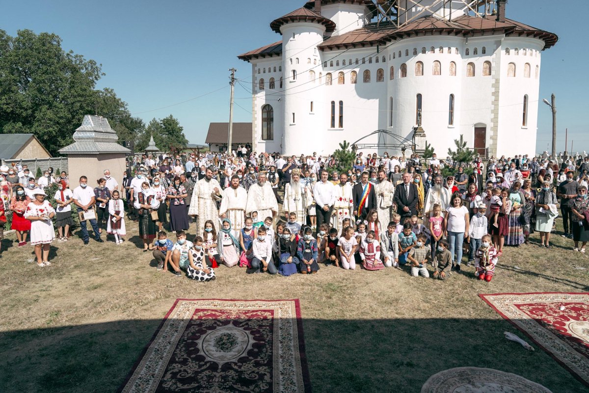 Un nou centru parohial la Rădeni-Neamț 150641