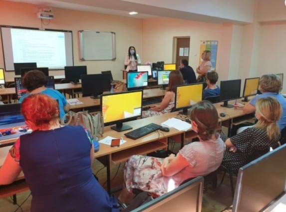 Platformă e-learning pentru profesorii de religie din Arhiepiscopia Craiovei 150715