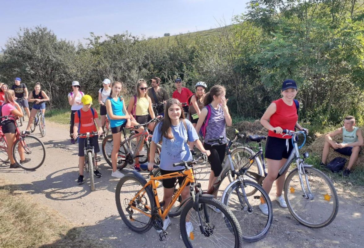 Activități recreative la Centrul de tineret de la Obârșiile Tiurului, Alba 150793