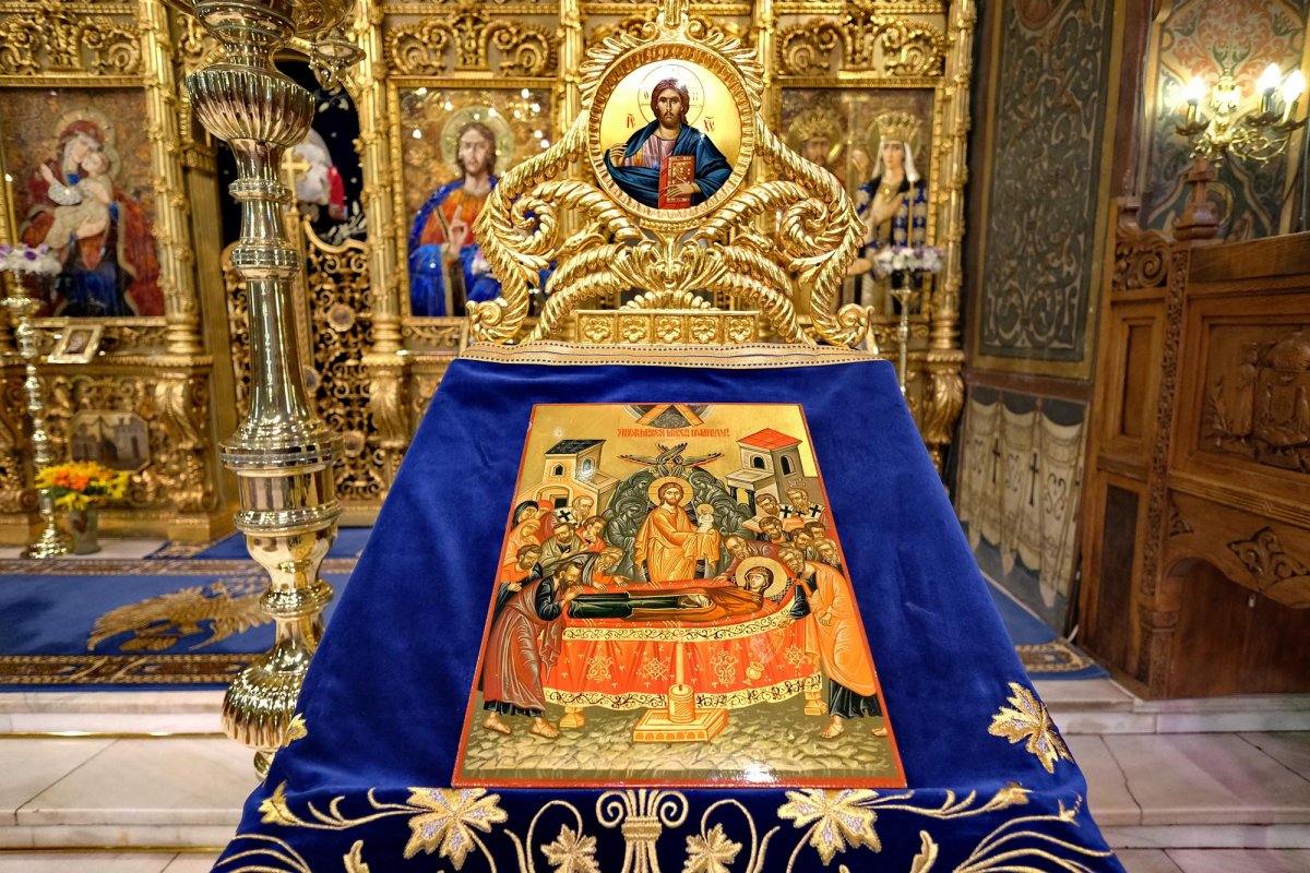 „Maica Domnului, icoana Bisericii care mută pe oameni la viaţa cerească” 150960