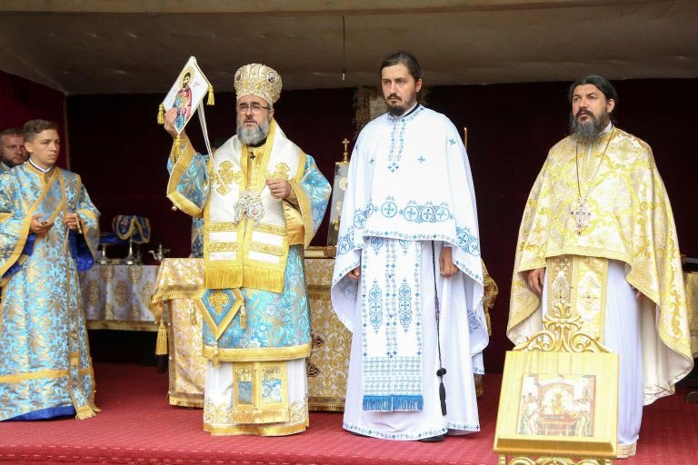 Prăznuirea Adormirii Maicii Domnului în Mitropolia Munteniei şi Dobrogei 150990