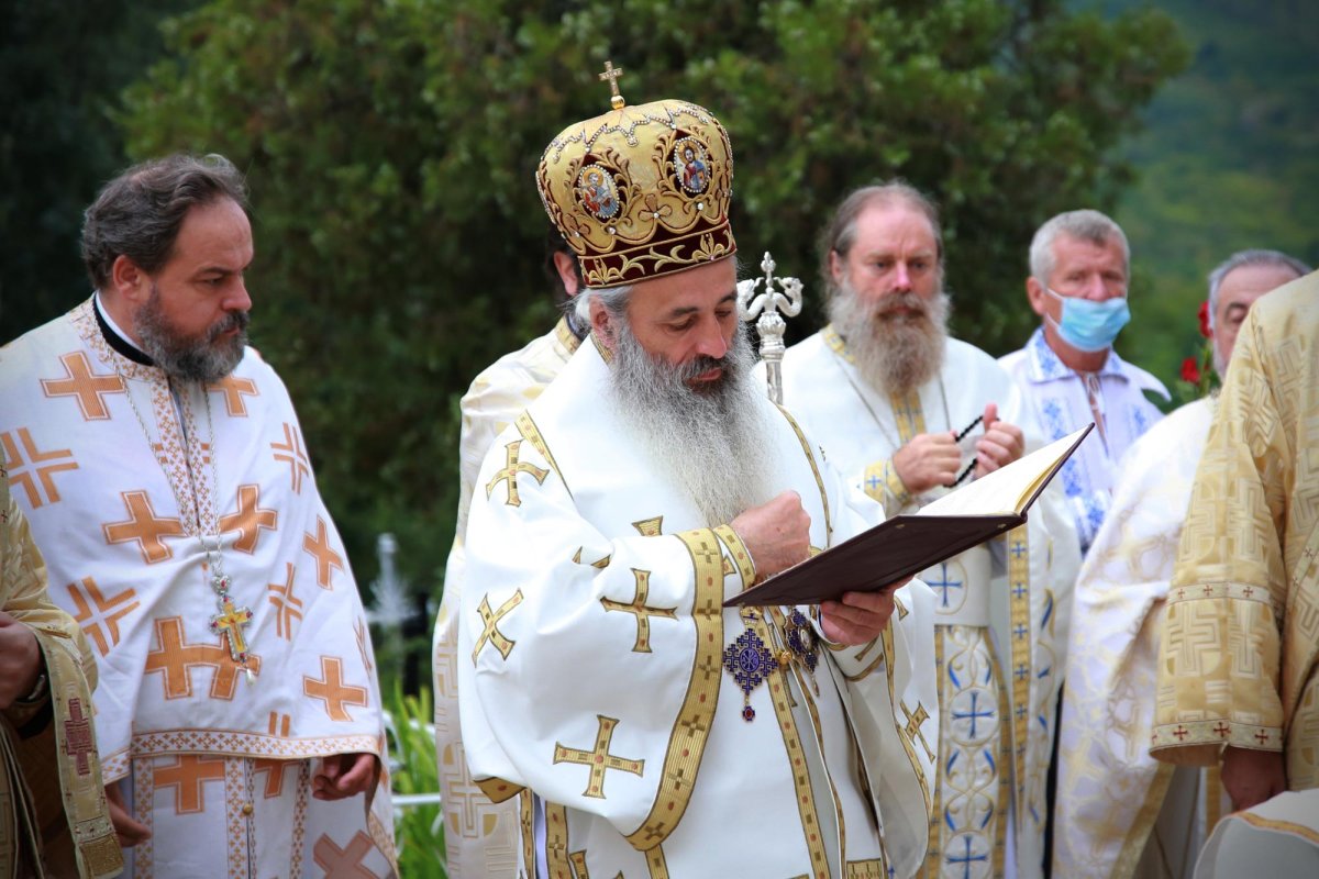 Biserica Parohiei Pocreaca a fost resfințită 151121