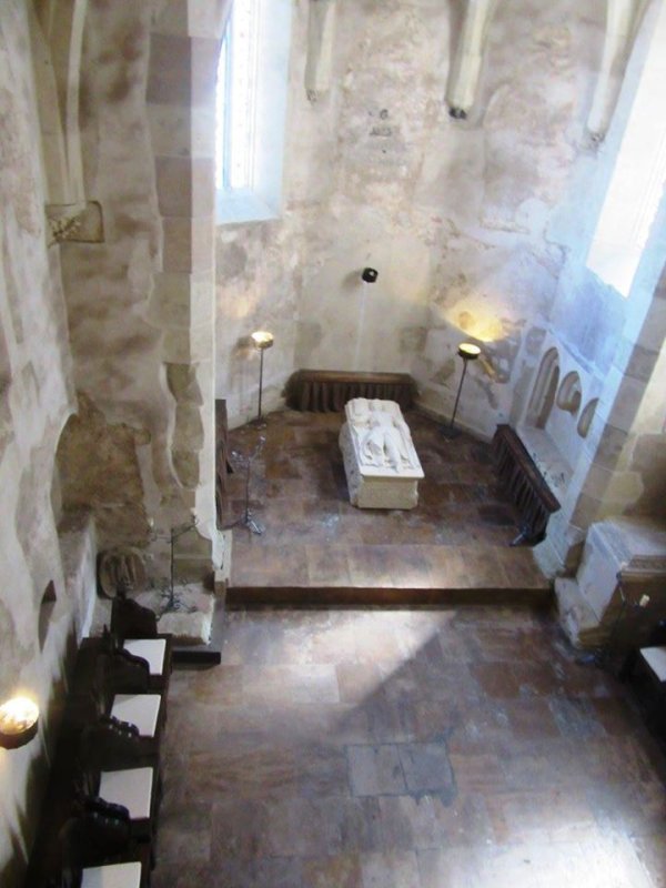 Un castel încărcat de istorie și legende 151297