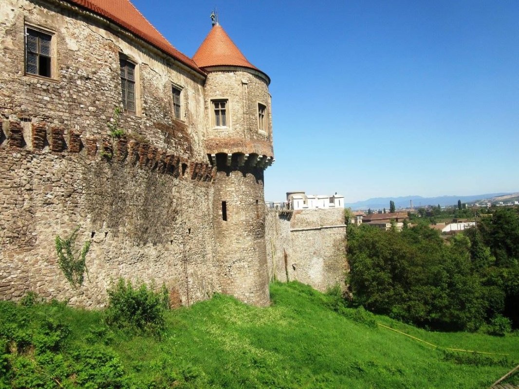 Un castel încărcat de istorie și legende 151304