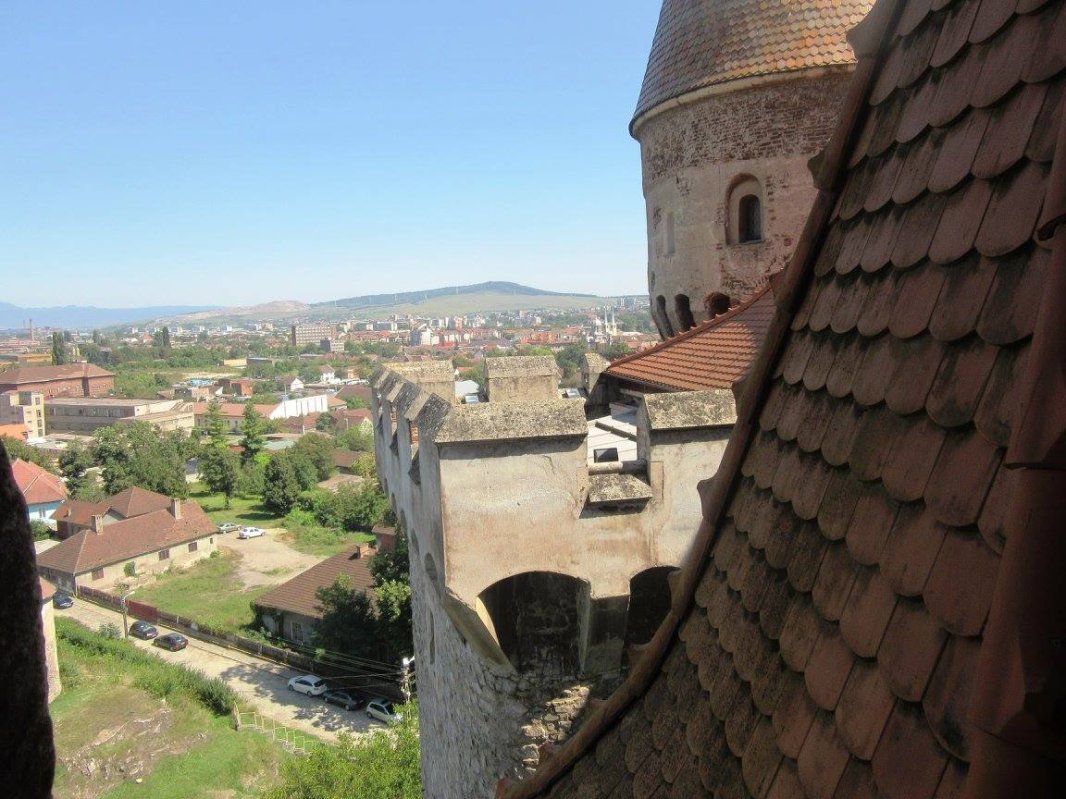 Un castel încărcat de istorie și legende 151307