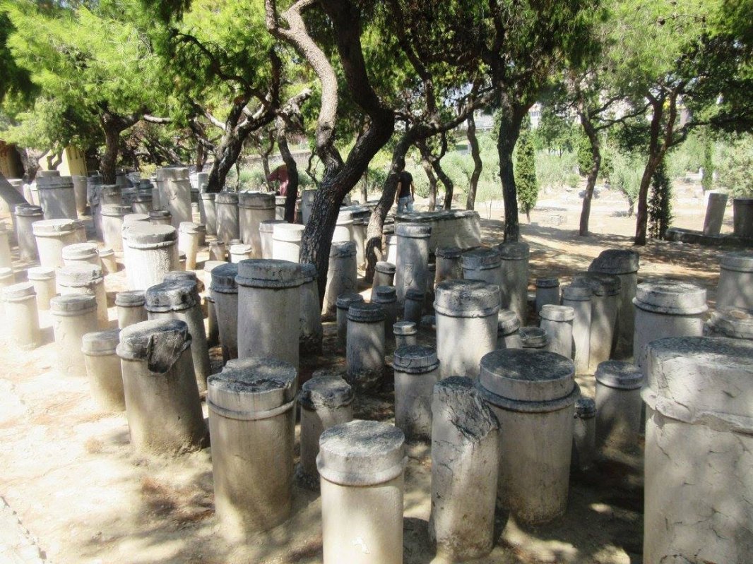 Et in Atena ego 151086