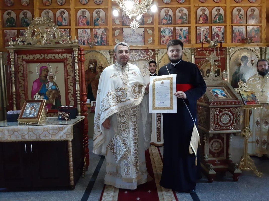 Înnoire și binecuvântare la Parohia Surani din Prahova 151371